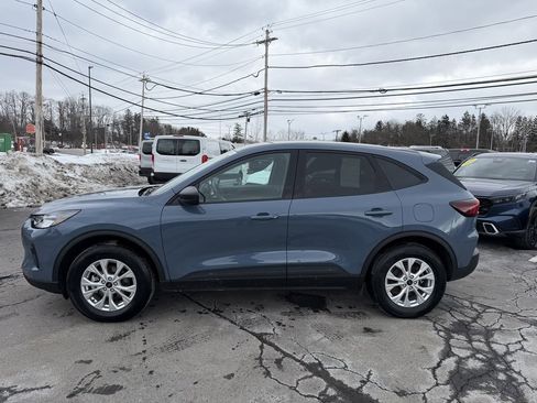 Used 2025 Ford Escape Active w/ Cold Weather Package image 2