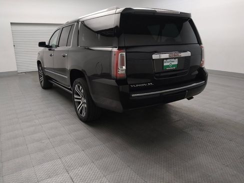 Used 2019 GMC Yukon XL Denali w/ Denali Ultimate Package AWD/4WD image 5