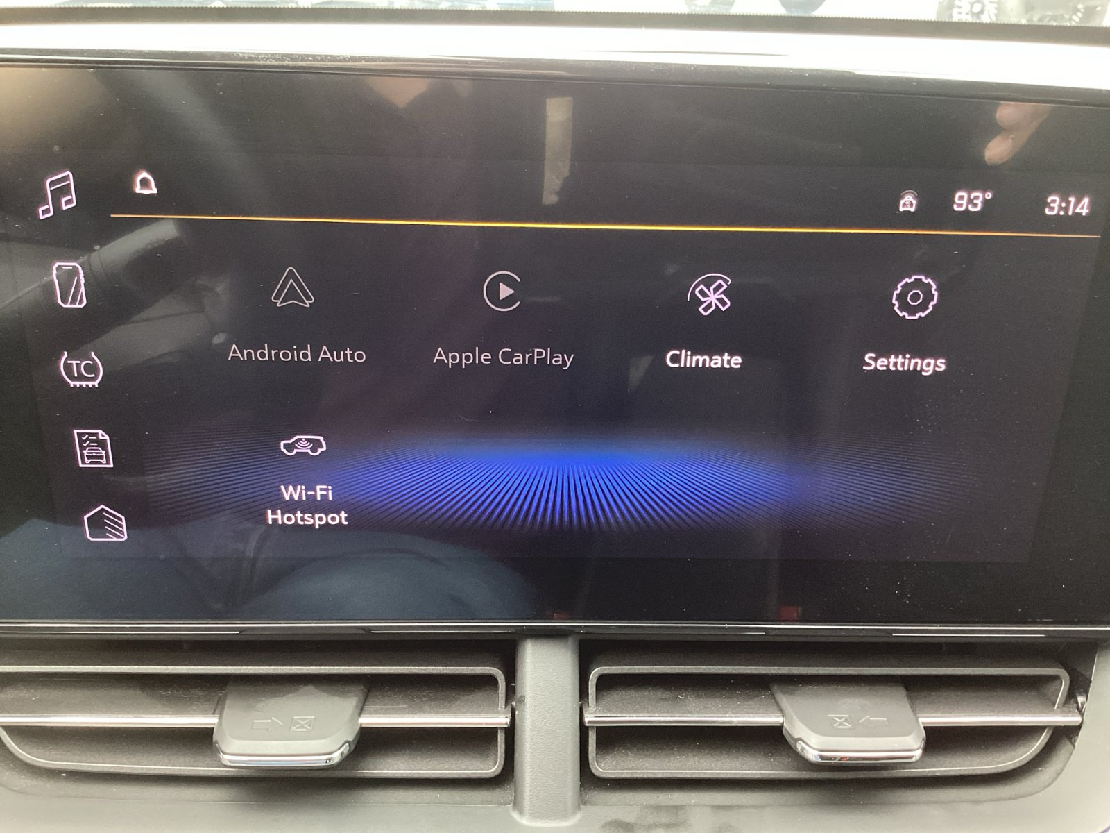 Used 2025 Chevrolet Trax LT w/ Driver Confidence Package FWD image 5
