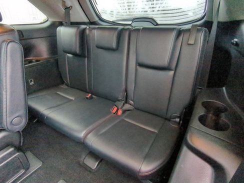 Certified 2019 Toyota Highlander Limited image 18