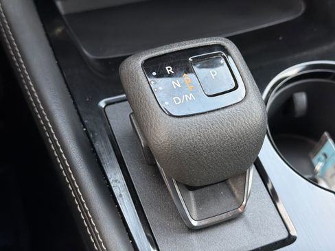 Used 2023 Nissan Rogue SL w/ SL Premium Package image 22