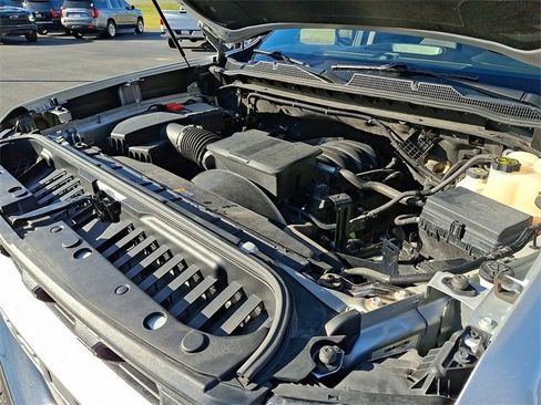 Certified 2023 Chevrolet Silverado 2500 Custom w/ Custom Value Package image 25