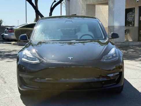 Used 2023 Tesla Model 3 Standard Range RWD image 8