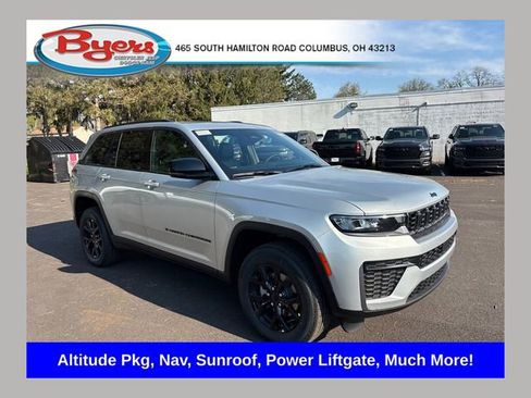 New 2026 Jeep Grand Cherokee 4WD image 1