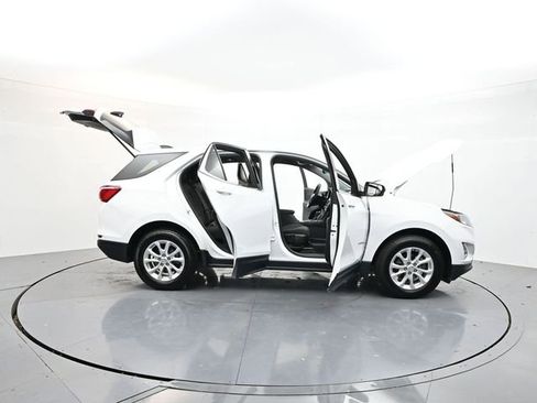 Used 2020 Chevrolet Equinox LT image 42