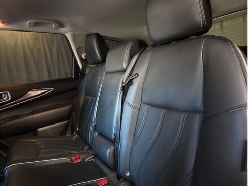 Used 2020 INFINITI QX60 Luxe w/ Essential Package image 14