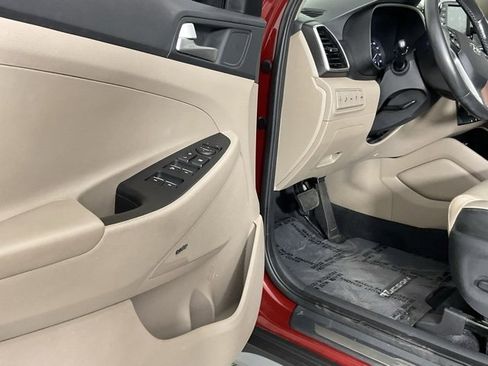 Used 2019 Hyundai Tucson Limited w/ Cargo Package image 13