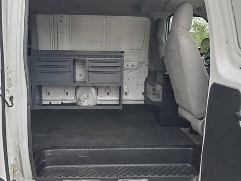 Used 2014 Ford E-150 and Econoline 150 Extended w/ Interior Upgrade Package RWD image 35