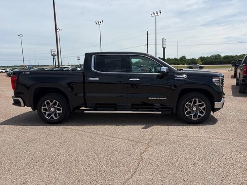 New 2026 GMC Sierra 1500 SLT AWD/4WD image 7