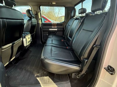 Used 2018 Ford F150 Lariat image 27