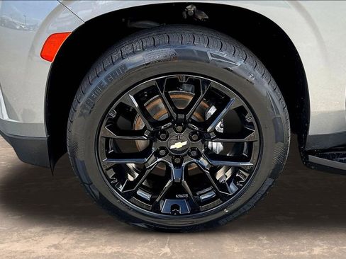 Used 2023 Chevrolet Tahoe RST w/ Luxury Package AWD/4WD image 36