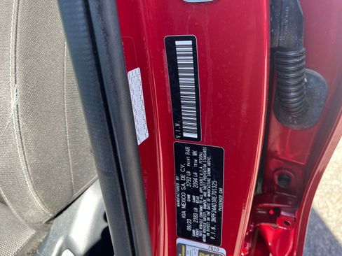 Used 2024 Kia Forte LXS FWD image 28
