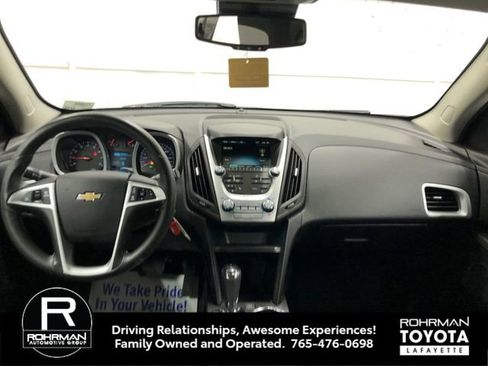 Used 2017 Chevrolet Equinox LT image 14