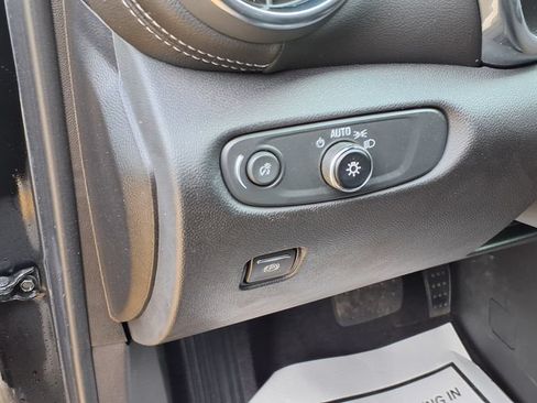 Used 2024 Chevrolet Blazer LT w/ LPO, Floor Liner Package FWD image 28