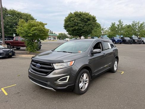 Used 2016 Ford Edge SEL w/ Equipment Group 201A AWD/4WD image 3