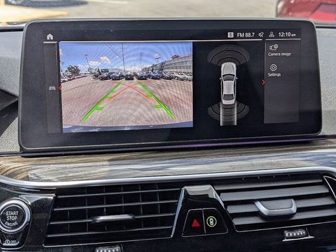 Used 2021 BMW 530i w/ Convenience Package RWD image 34