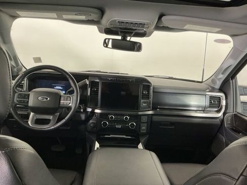 Certified 2024 Ford F450 Lariat w/ Camper Package AWD/4WD image 29