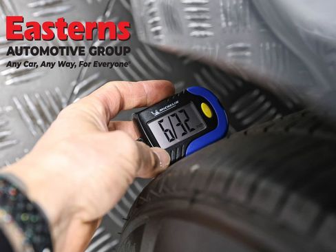 Used 2020 Volkswagen Jetta SE FWD image 26