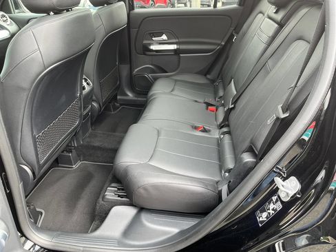 Used 2023 Mercedes-Benz GLB 250 4MATIC image 39