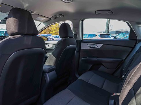 Certified 2024 Kia Forte LXS image 23