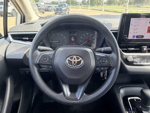 Used 2024 Toyota Corolla LE FWD image 14
