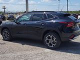 New 2026 Chevrolet Trax LT w/ LT Convenience Package image 4