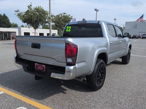 Certified 2022 Toyota Tacoma SR5 RWD image 4