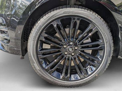 Used 2026 Land Rover Range Rover Velar Dynamic SE image 10