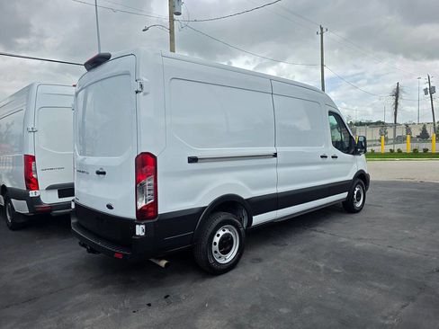 Used 2021 Ford Transit 250 Medium Roof image 6