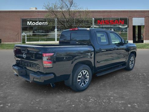 New 2026 Nissan Frontier SV image 4