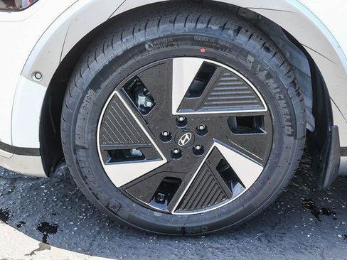 New 2026 Hyundai Ioniq 5 Limited RWD image 9