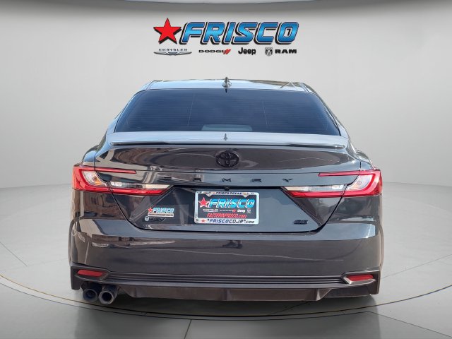 Used 2025 Toyota Camry SE FWD image 6