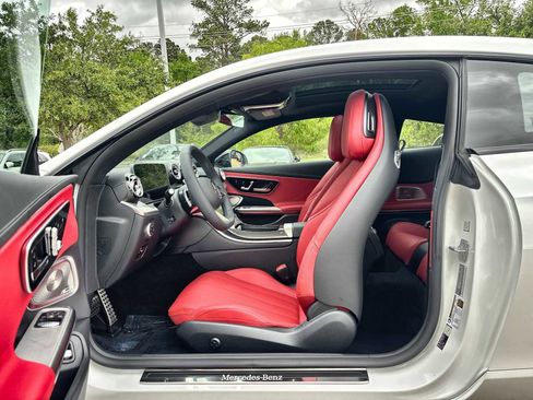 New 2026 Mercedes-Benz CLE 450 4MATIC Coupe image 2