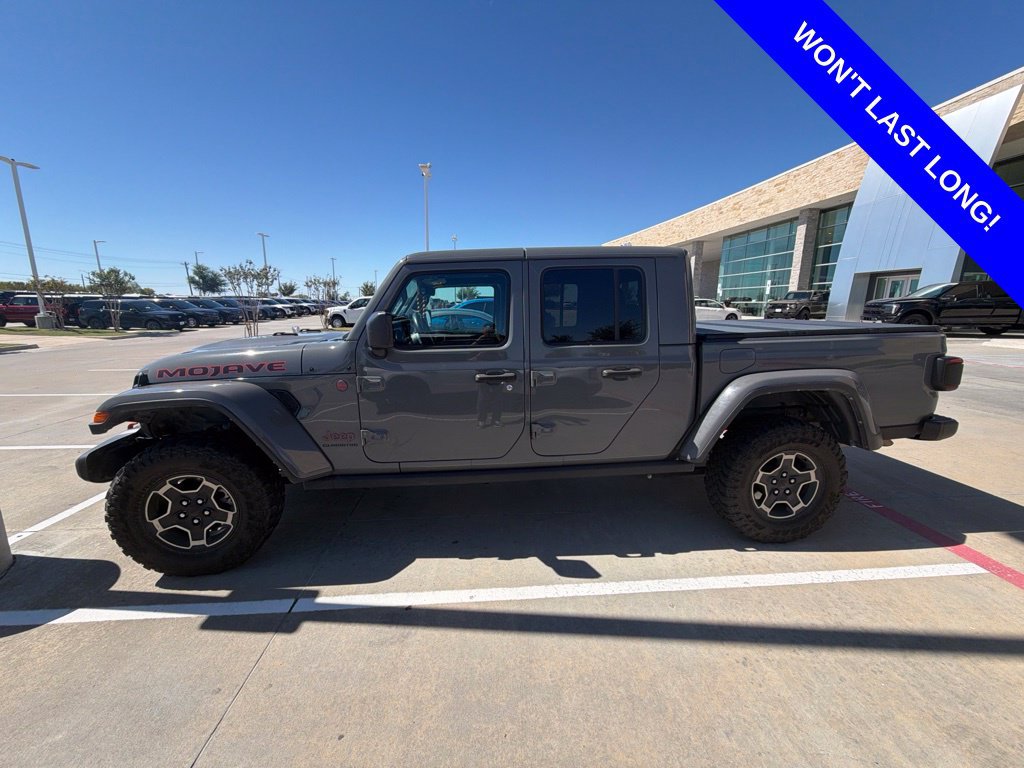 Used 2022 Jeep Gladiator Mojave w/ LED Lighting Group AWD/4WD image 2