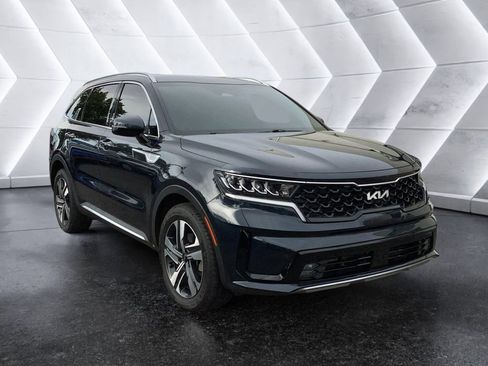 Certified 2023 Kia Sorento EX AWD/4WD image 1