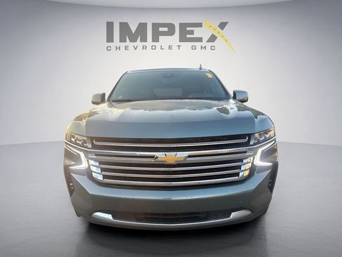 Used 2024 Chevrolet Suburban High Country w/ Max Trailering Package AWD/4WD image 8