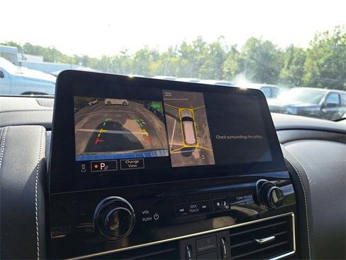 Used 2023 INFINITI QX80 Premium Select w/ Cargo Package image 22