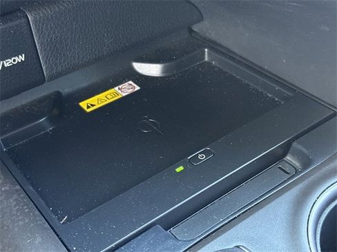 Used 2023 Toyota Camry XSE image 22