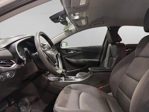 Used 2024 Chevrolet Malibu LT image 21