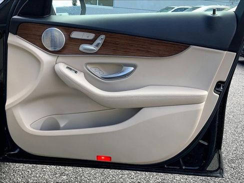 Used 2021 Mercedes-Benz C 300 4MATIC Sedan image 24