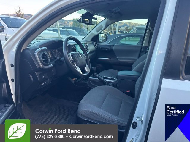 Used 2021 Toyota Tacoma SR5 AWD/4WD image 11