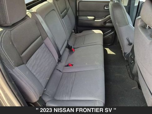 Used 2023 Nissan Frontier SV w/ Technology Package AWD/4WD image 31