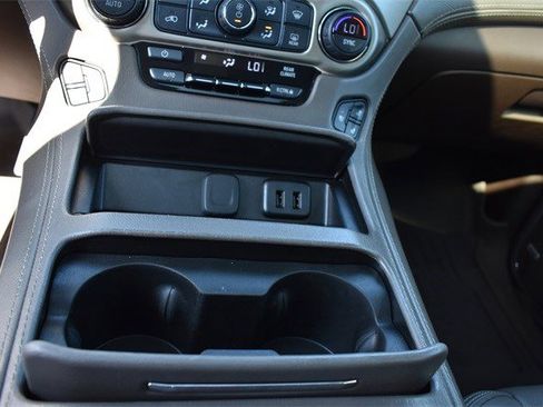 Used 2019 GMC Yukon Denali w/ Denali Ultimate Package image 21