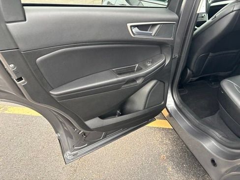 Used 2024 Ford Edge SEL w/ Convenience Package AWD/4WD image 19