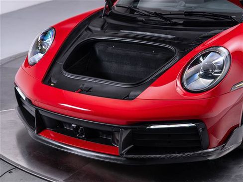 Used 2024 Porsche 911 Carrera S w/ Sport Package image 32