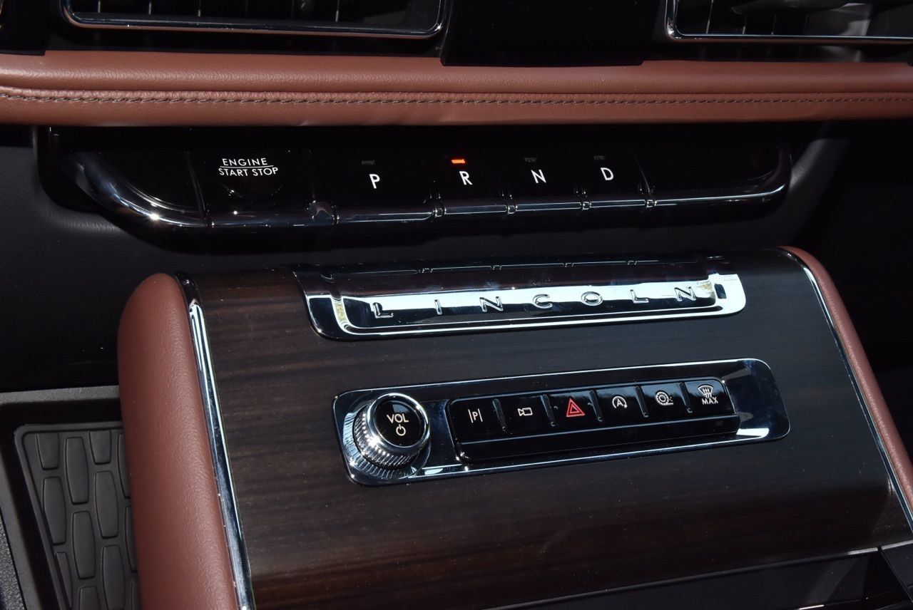 New 2026 Lincoln Aviator Reserve AWD/4WD image 31