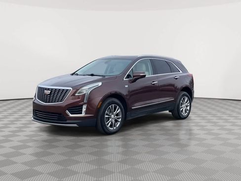 Used 2023 Cadillac XT5 Premium Luxury w/ LPO, Floor Liner Package AWD/4WD image 4