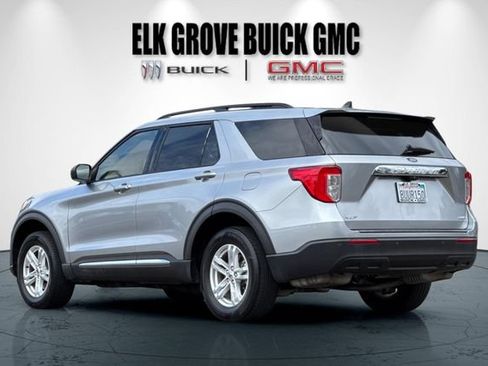 Used 2021 Ford Explorer XLT AWD/4WD image 6