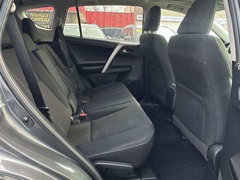 Used 2018 Toyota RAV4 XLE w/ Plus Extra Value Package image 14