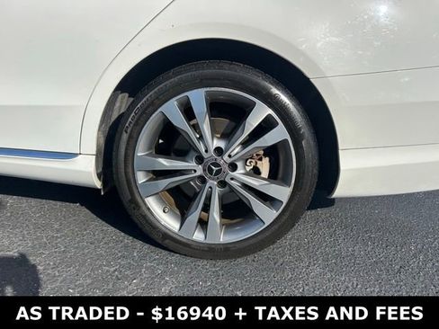 Used 2019 Mercedes-Benz C 300 Sedan image 10